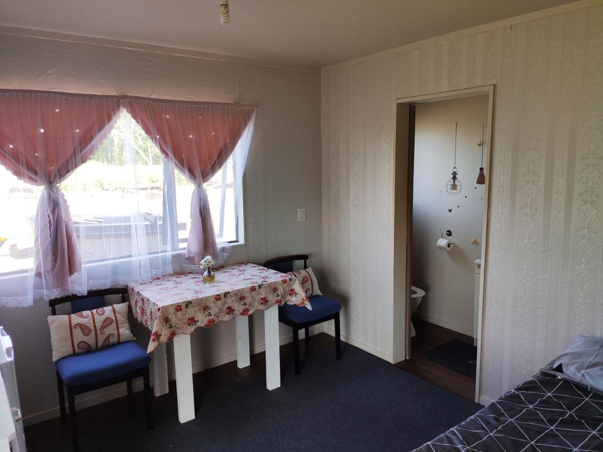 Nest With Bathroom On Brunskill Cambridge Exterior photo